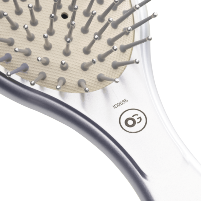 Щiтка EXPERT CARE OVAL Nylon Bristles Silver (масажна) 